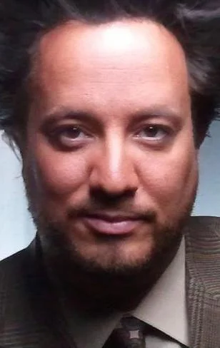 Гиоргио Цукалос